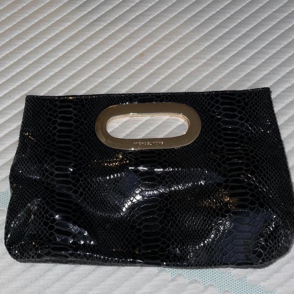 Michael Kors clutch - Picture 1 of 1